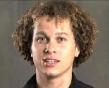 2010__02__chris_golightlyt_feb18 225×182.jpg