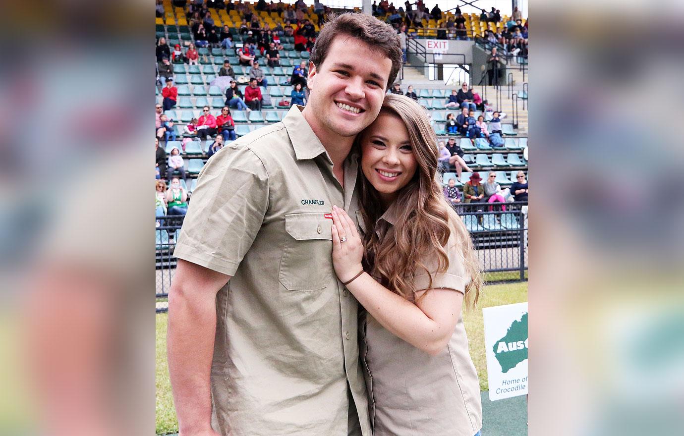 bindi irwin chandler powell in talks with hollywood producers reality show