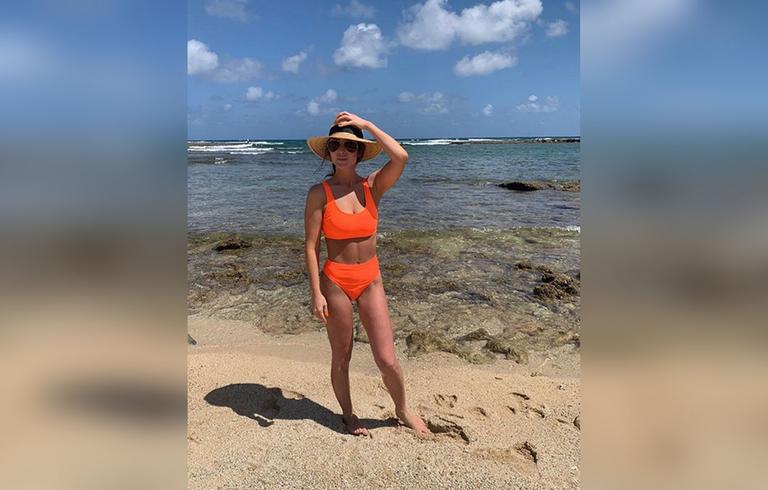 Bristol Palin Shows Off Her Toned Figure In A Sexy Orange Bikini