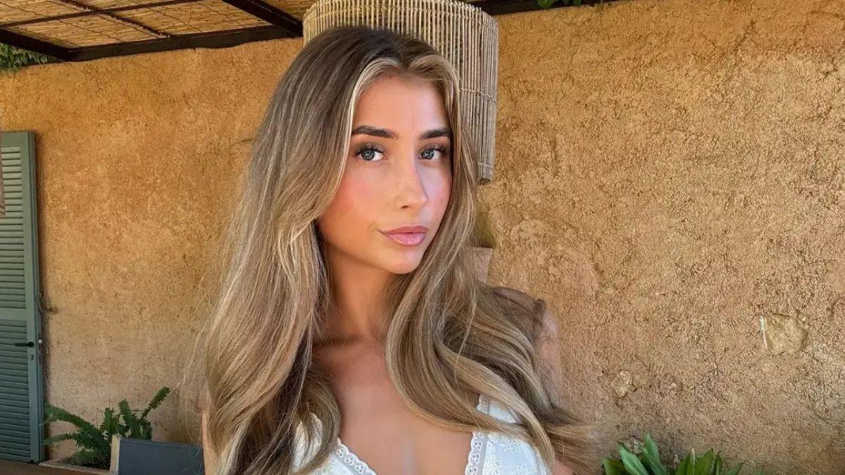 Photo of Lily Phillips