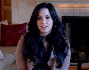 2011__03__Demi_Lovato_March7newsneb 300×235.jpg