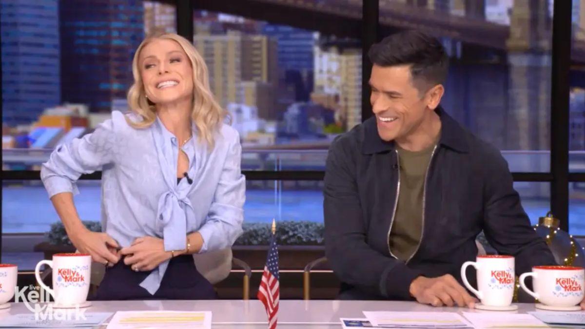 Image of Kelly Ripa almost wasn't ready in time during a December 2025 episode of 'Live.'