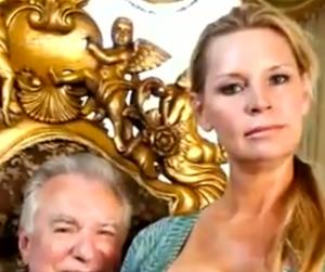 Versailles rotator.jpg