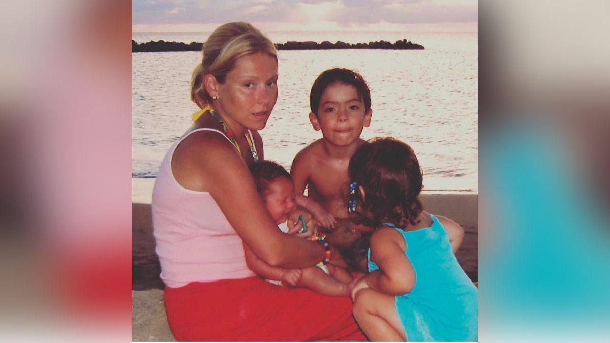 Image of Kelly Ripa and Mark Consuelos share three kids.
