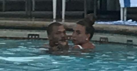 Hot felon jeremy meeks kisses girlfriend chloe green in steamy pool sesh amid divorce hero