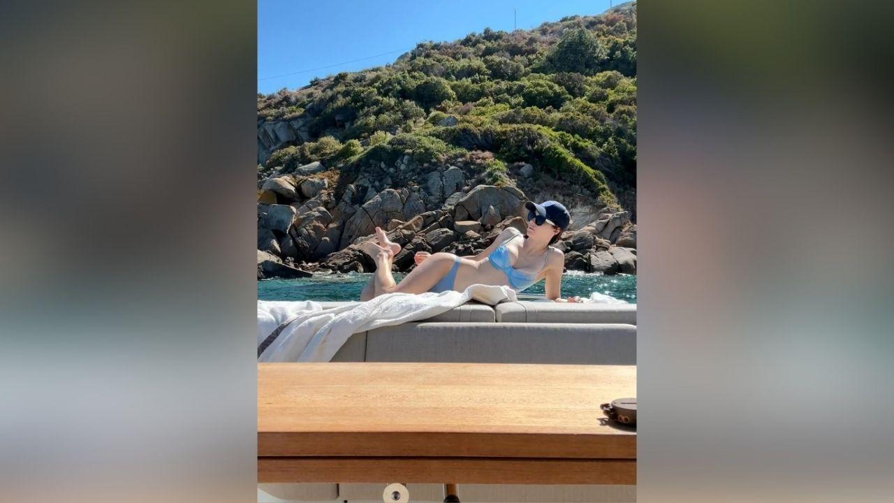 alexandra daddario hottest bikini moments photos