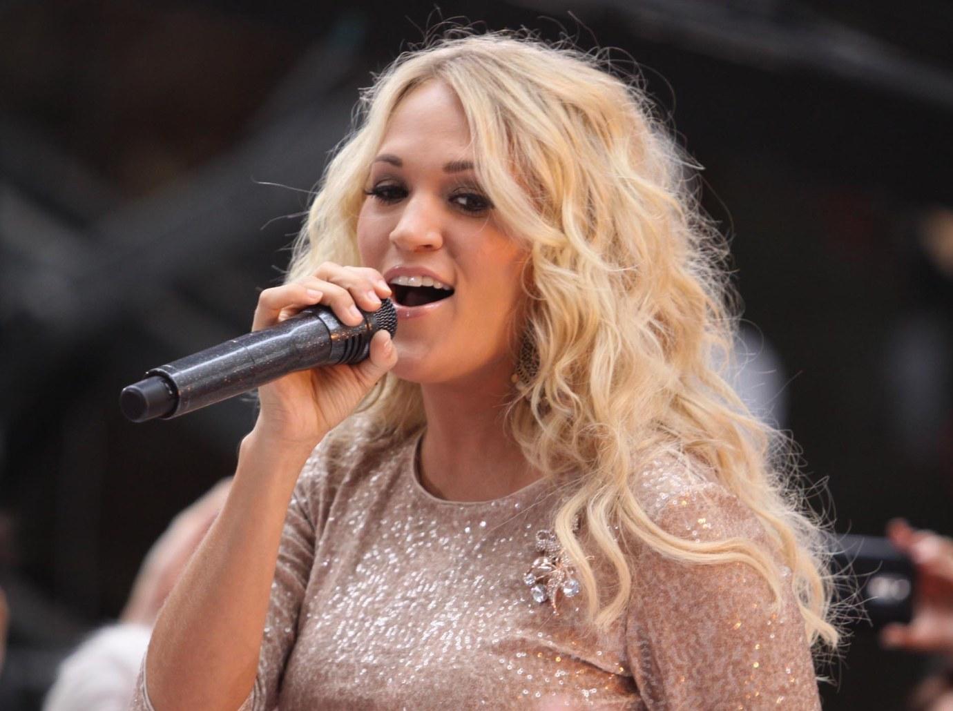 What Is Carrie Underwood's Net Worth? How Singer Made Her Fortune