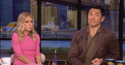Photo of Kelly Ripa and Mark Consuelos.