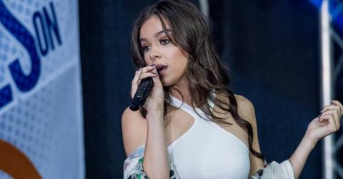 Hailee Steinfeld Performs On NBC’s “Today”