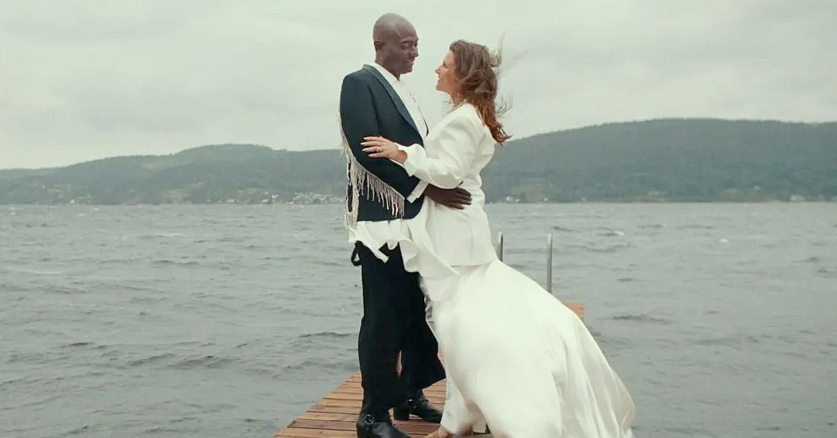 image of The documentary also exposes the awkwardness of Verrett Durek's first meeting with the King and Queen.