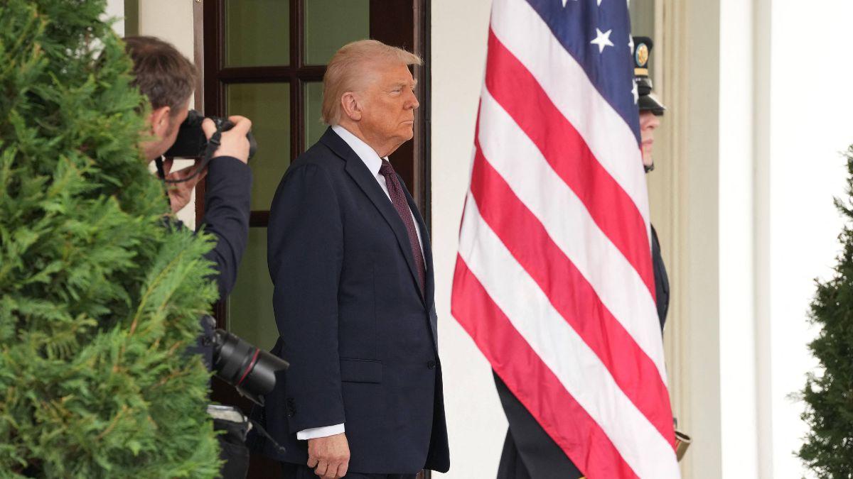 image of Donald Trump avoided answering questions about Jeffrey Epstein. 