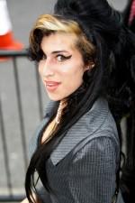 2009__09__wenn2516011 150×225.jpg