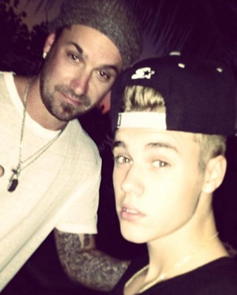 Ok 030113 news justin bieber father_ _1.jpg