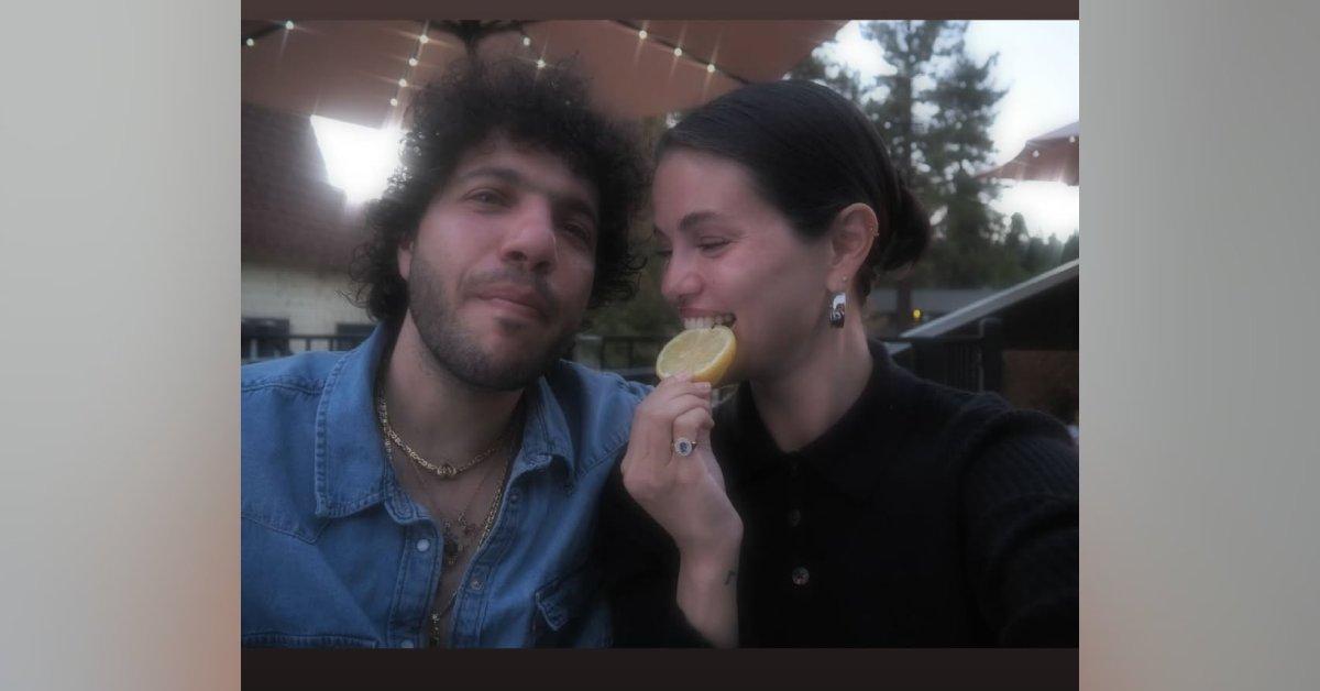 Photo of ab insider claimed Gomez and Benny Blanco will wed at the end of September in Southern California.