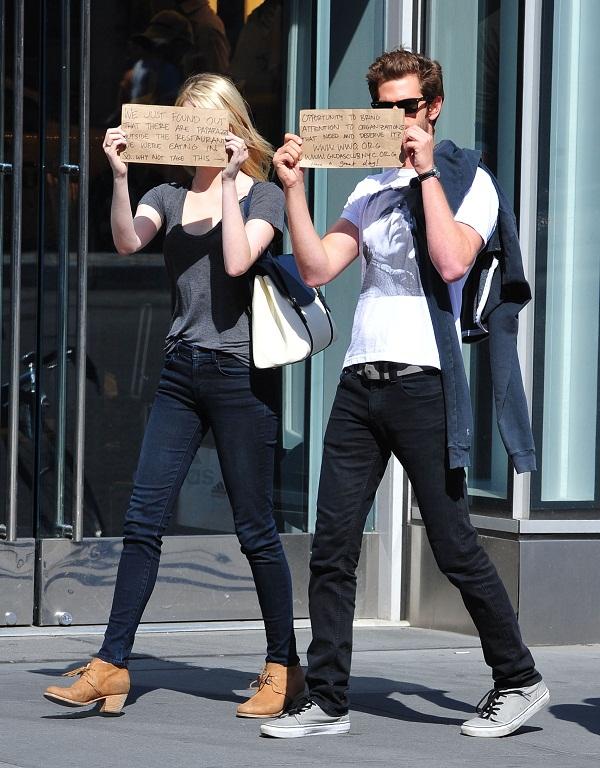 Emma Stone and Andrew Garfield Use The Paparazzi to Promote