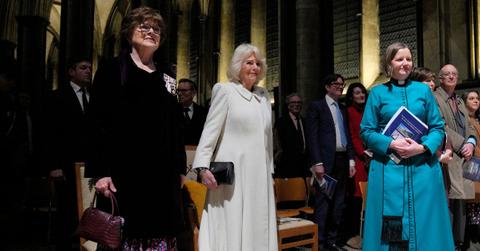 inside queen camilla purse