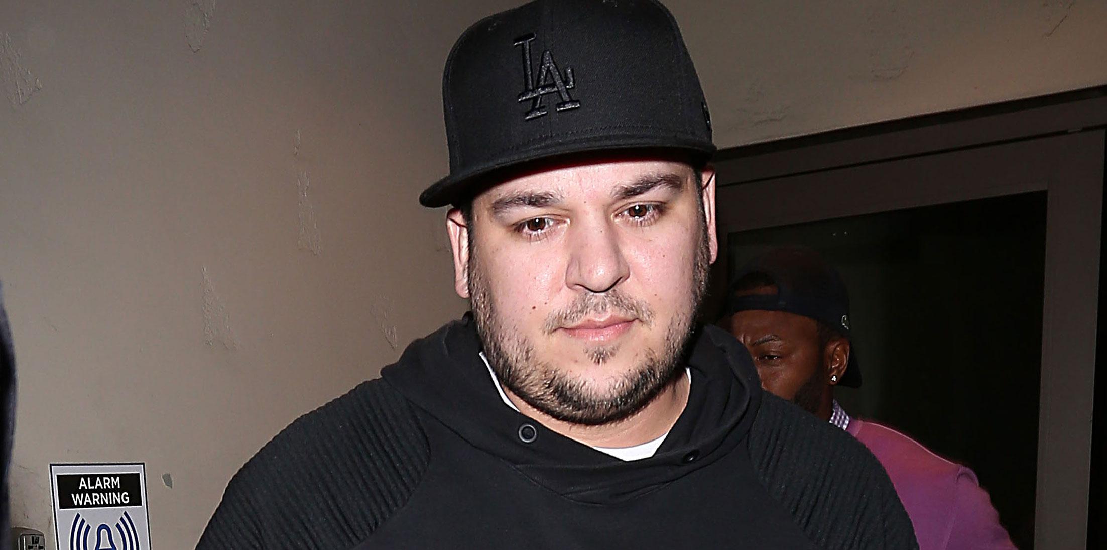 Everything need know rob kardashian attacking blac chyna