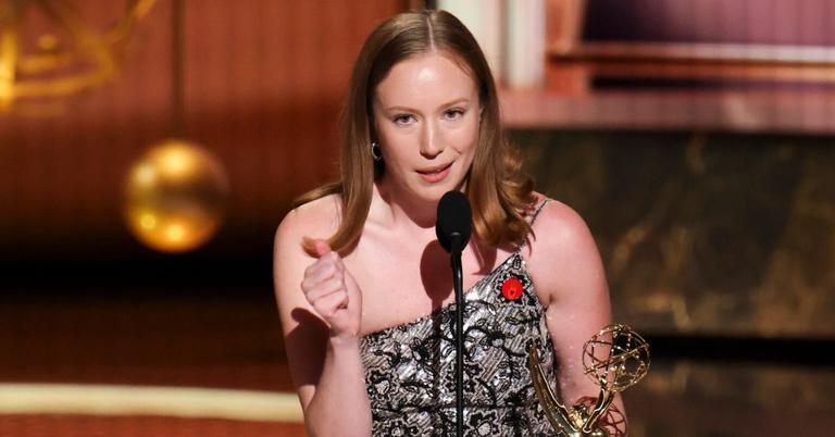 what did hannah einbinder say in her emmy speech Image 1
