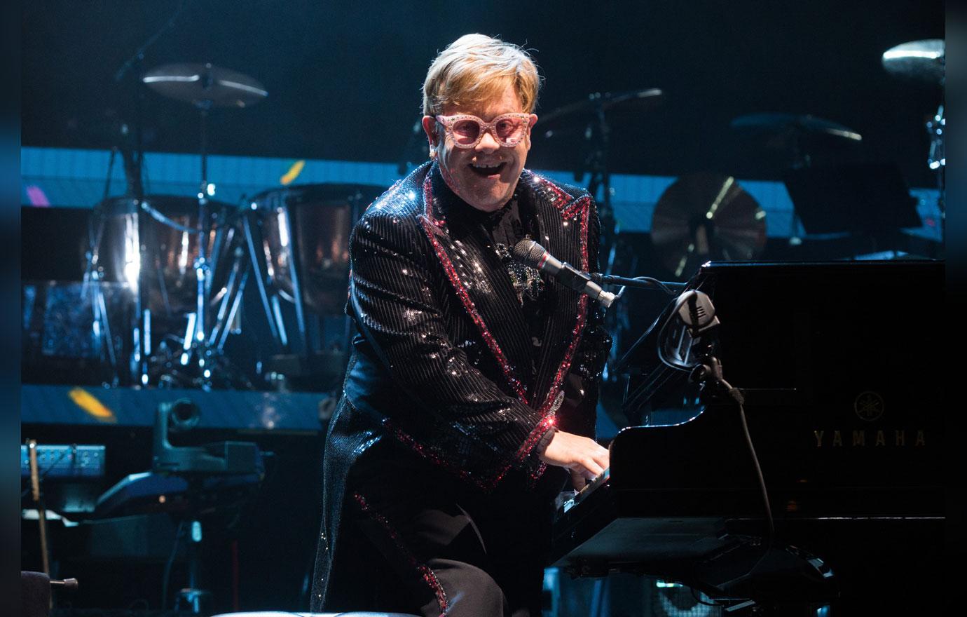 Elton John In Concert &#8211; Chicago, IL