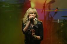 2010__03__natasha_bedingfield_576_March19 225×150.jpg