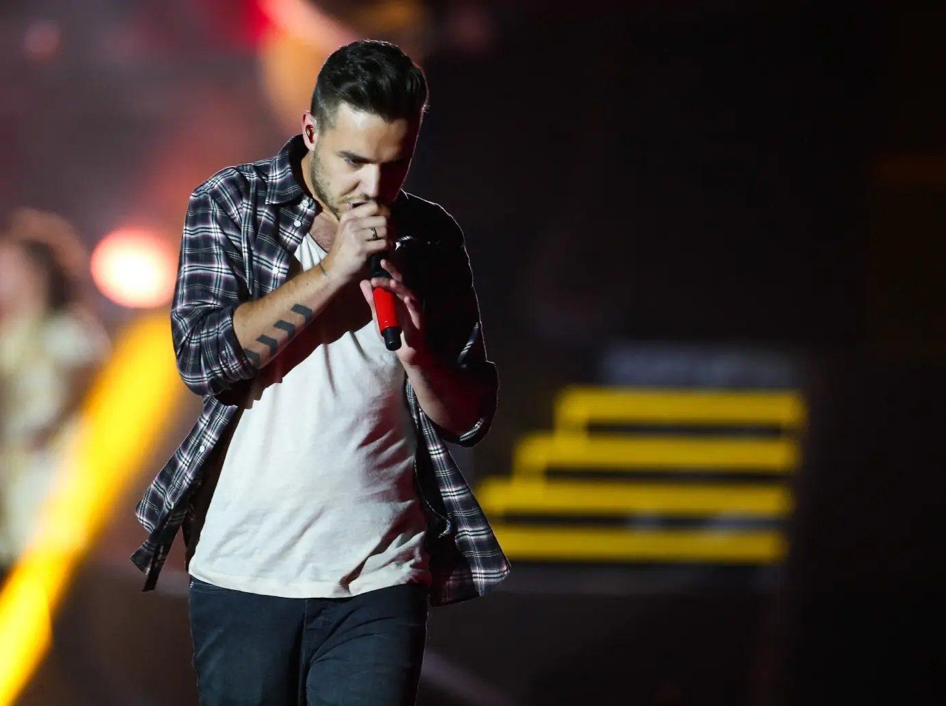 liam payne death disturbing last images hauled hotel room  people