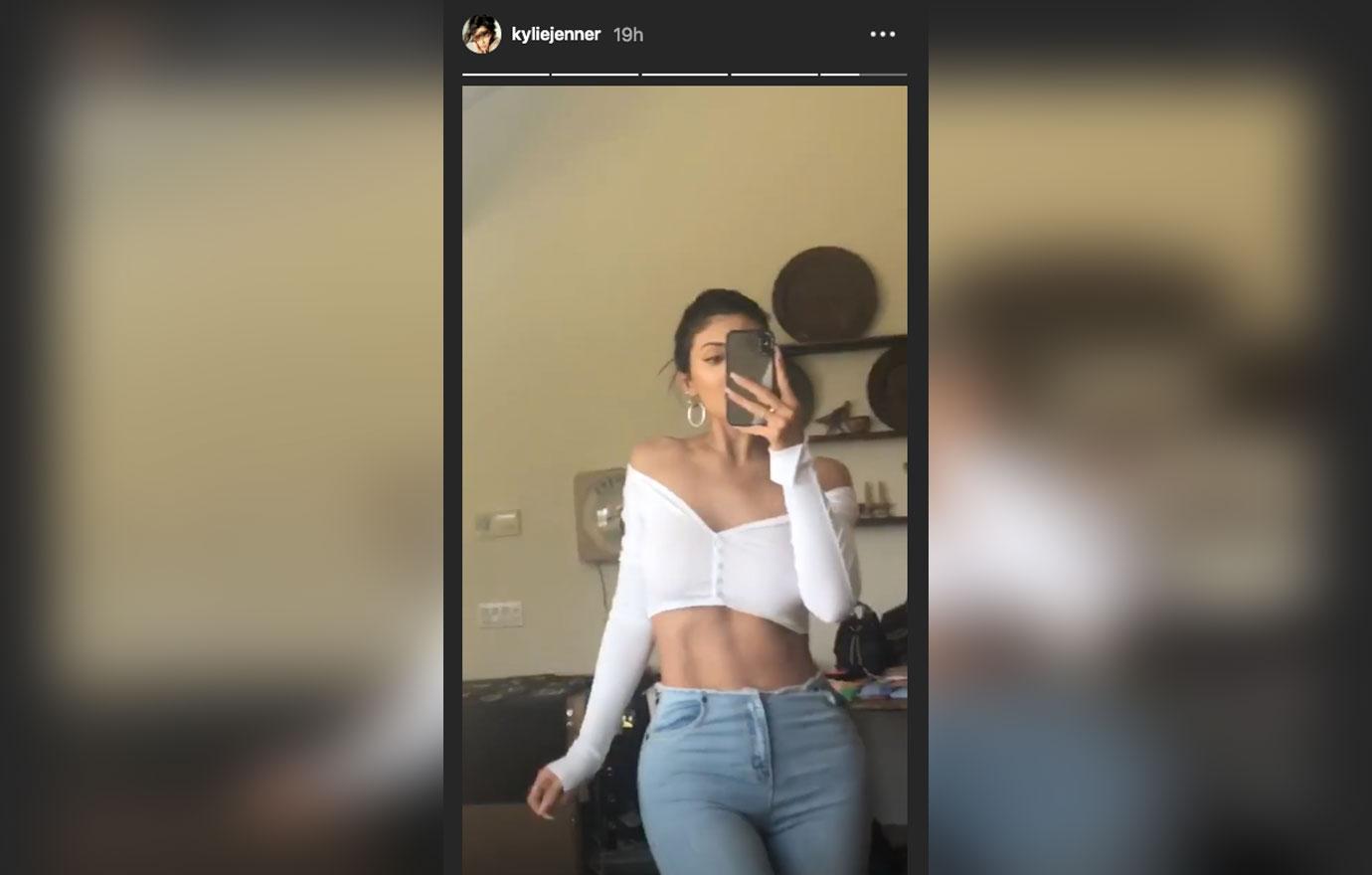 Kylie Jenner Flaunts Her Abs in an All-White Outfit: See Photos!