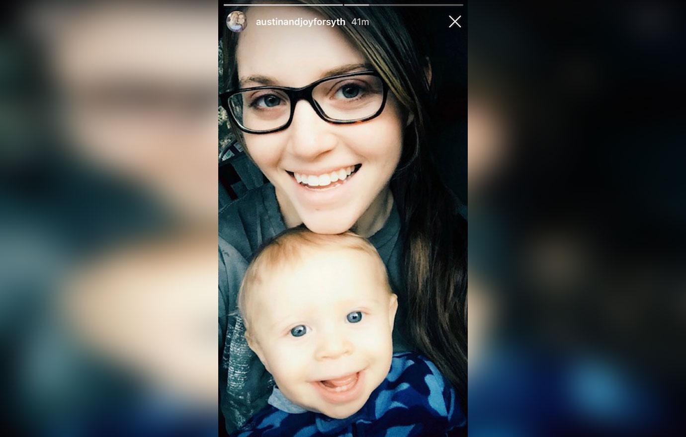 Joy anna duggar son gideon selfies pics 02