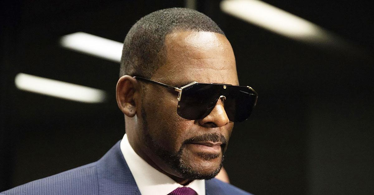 prosecutor r kelly sex trafficking case calls him predator in opening statements ok