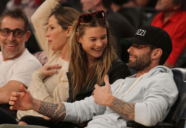 Adam Levine and Behati Prinsloo02