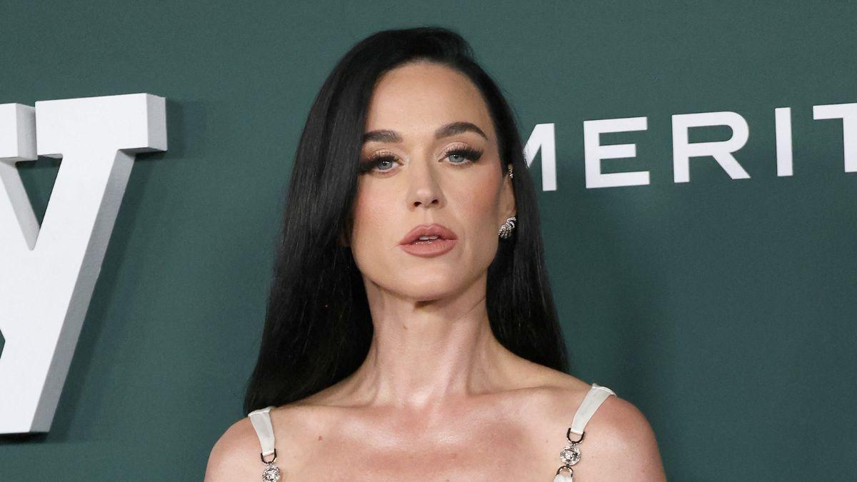 katy perry biggest scandals sexual assault allegations mom shaming