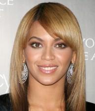 2010__02__beyonce_feb3_news 193&#215;225.jpg