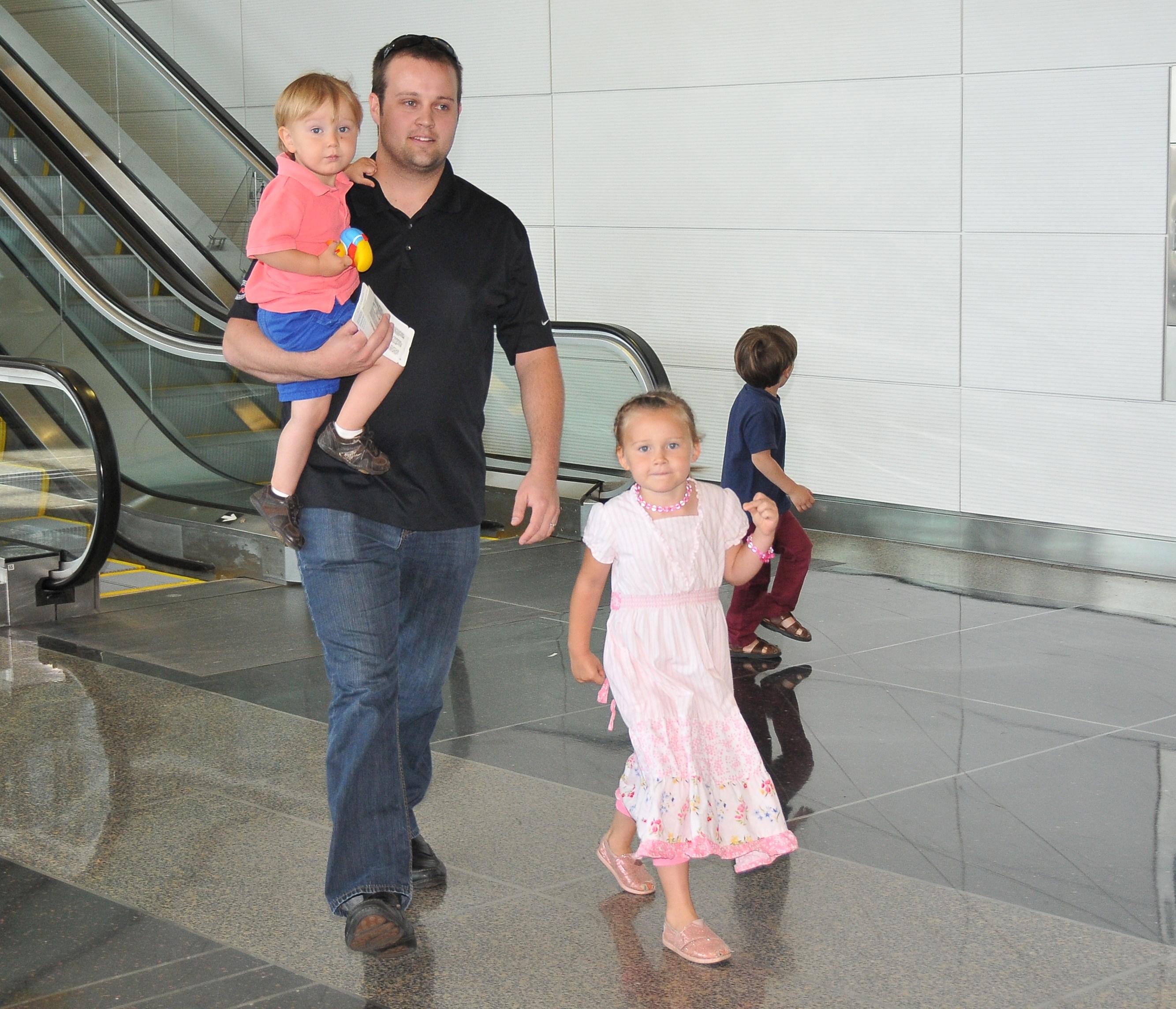 EXCLUSIVE: Josh Duggar is seen for the first time since allegations in Washington, DC