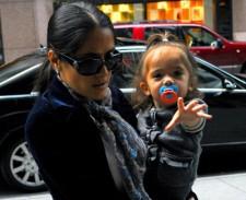 2009__10__34831pcn_hayek09 225×183.jpg