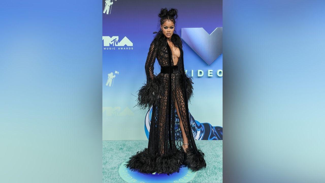 mtv vmas  best dressed celebrities photos