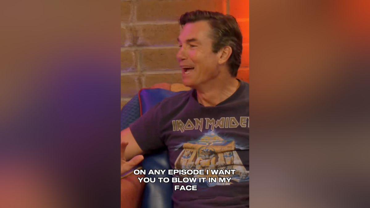 Image of Jerry O'Connell's wife likes to get high in the bedroom.