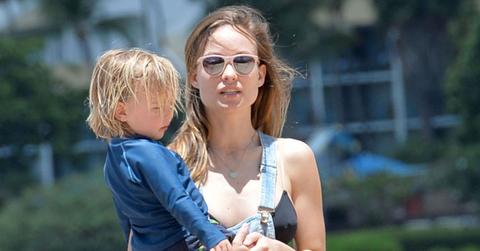 Olivia wilde baby bump 06