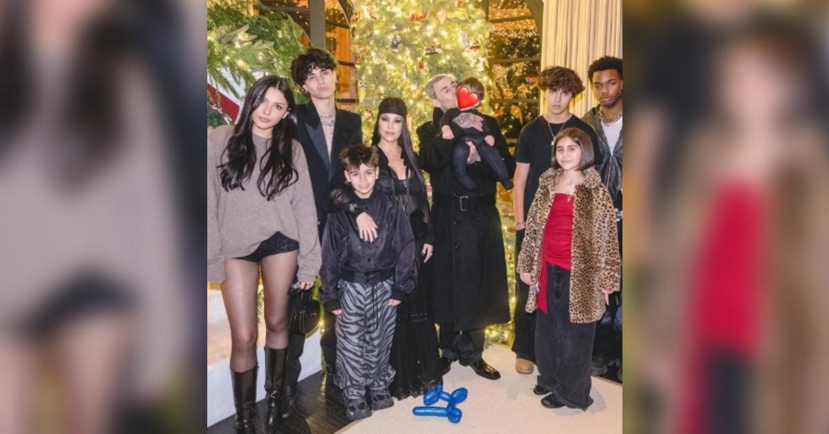 Family photo of Kardashian/Barker family.