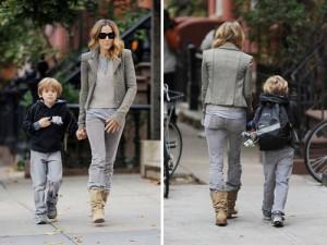 2010__10__sarah_jessica_oct15_11a 300×225.jpg