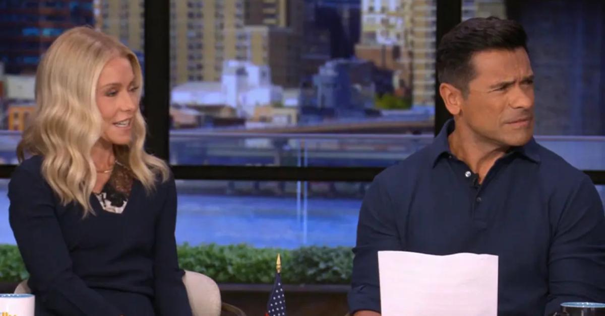 Image of Kelly Ripa and Mark Consuelos discussed the art of watching in-flight maps during flights.