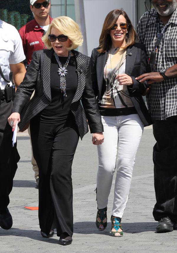 Melissa rivers scattered joan rivers ashes 04