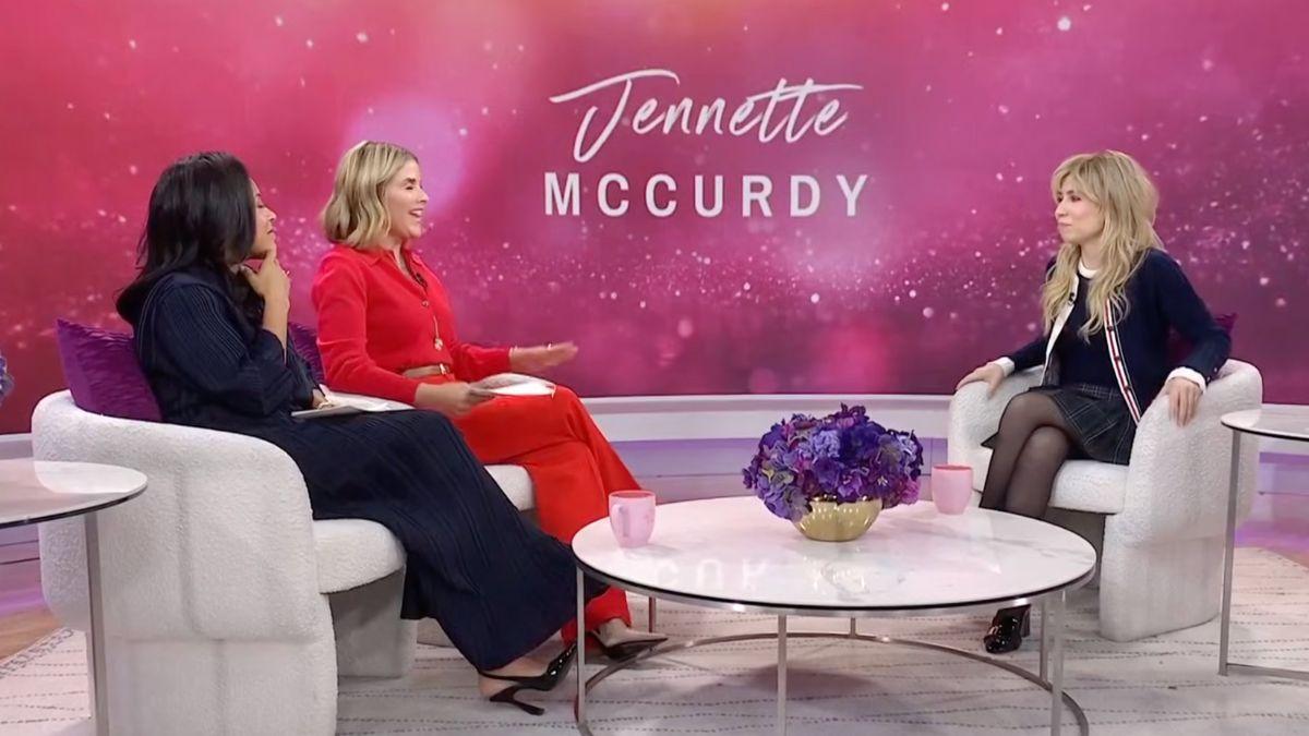 Image of Jennette McCurdy had a toxic relationship with her mother.