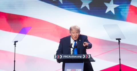 donald trump really smells