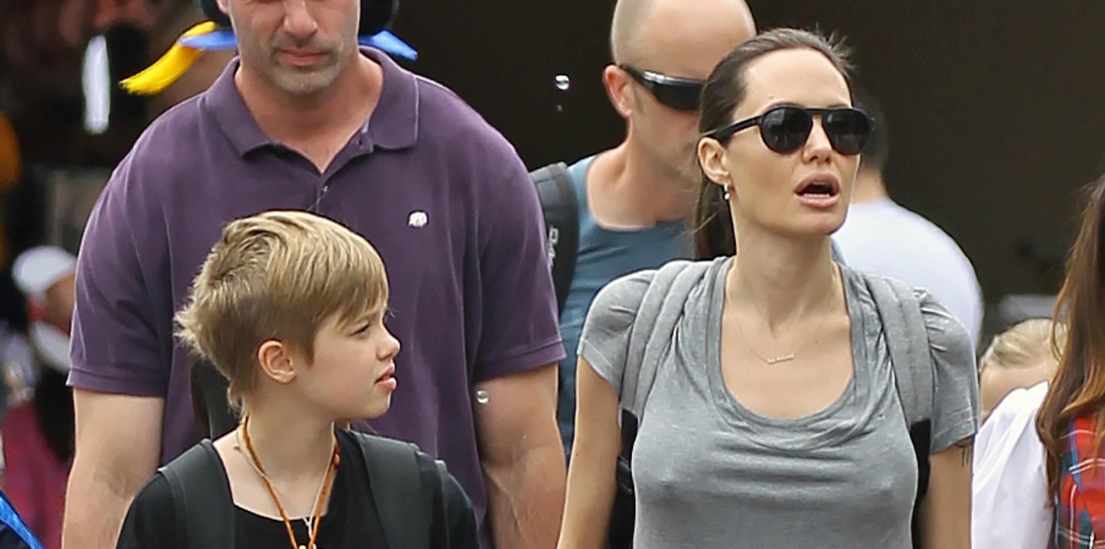 Angelina Jolie Braless Disneyland Photos Long