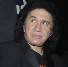 2009__12__wenn5240524 225×222.jpg