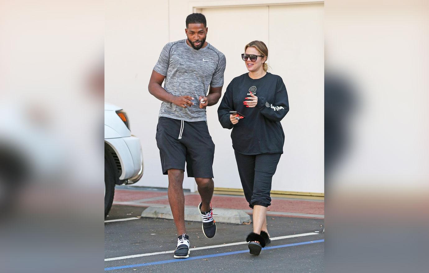 Khloe kardashian baby news