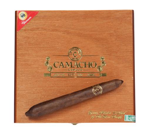 2011__06__okmagazine fathersdaygiftguide cigar_ _1.jpg