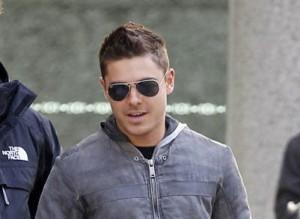 2011__02__8_Efron_Zac_0223110 300×219.jpg