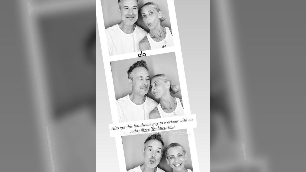 Image of Sarah Michelle Gellar and Freddie Prinze Jr. tied the knot in 2002.