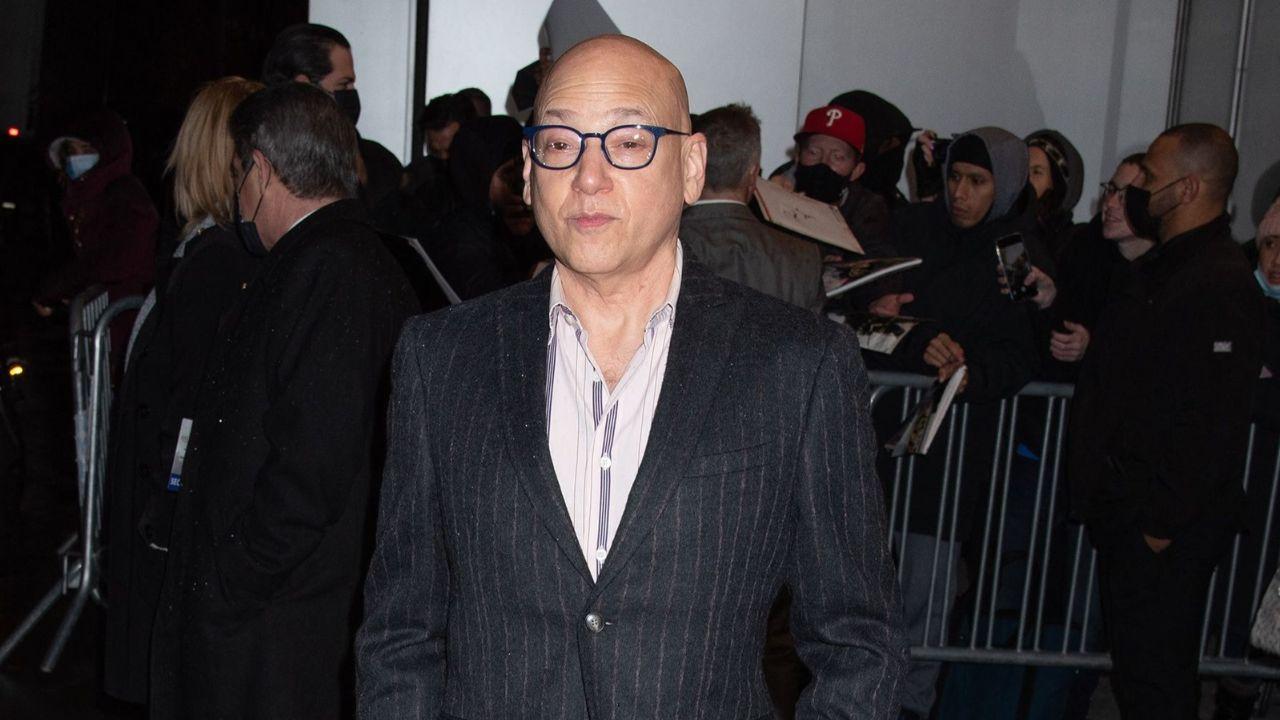 image of Handler disliked Harry Goldenblatt's ill-fitting suits and unattractive ties on S-- and the City but avoided questioning Field's choices.