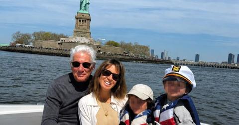 Photo of Richard Gere & Alejandra Silva & their children